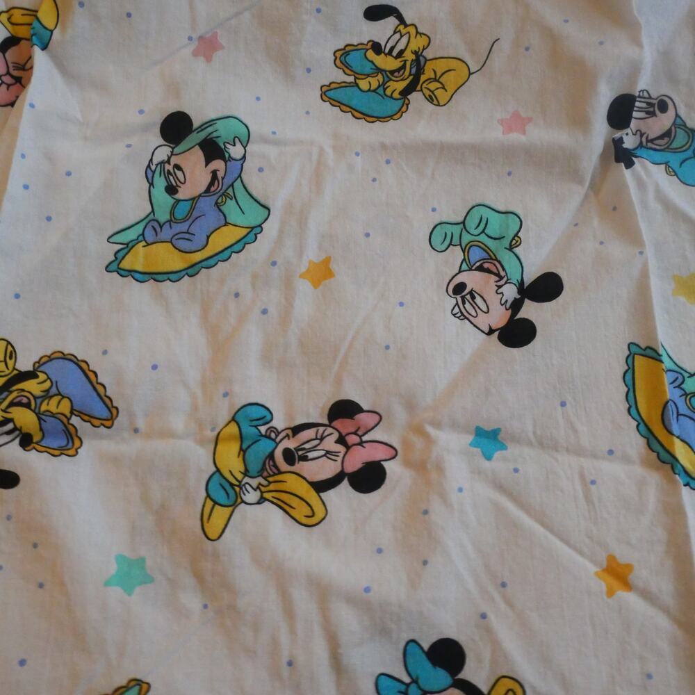 Vintage Dundee Disney Babies Crib Size Sheet Made in USA Mickey Minnie Pluto - Picture 6 of 7